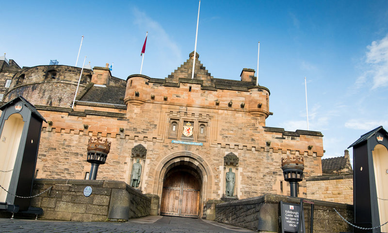 Exterior view of Edinburgh Castle