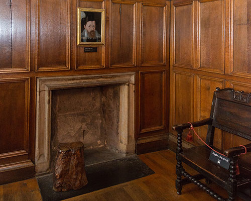 General view of the birthing chamber